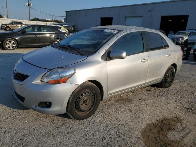 2010 Toyota Yaris 