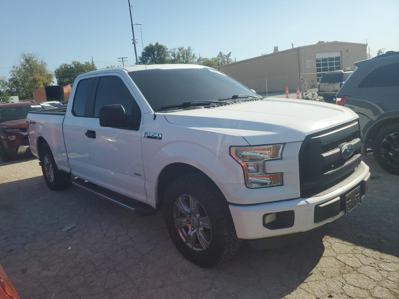 2016 Ford F-150 - Image 4