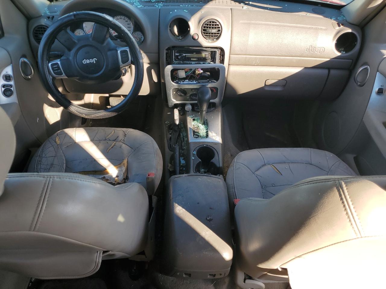 2002 Jeep Liberty (North America) - Image 8