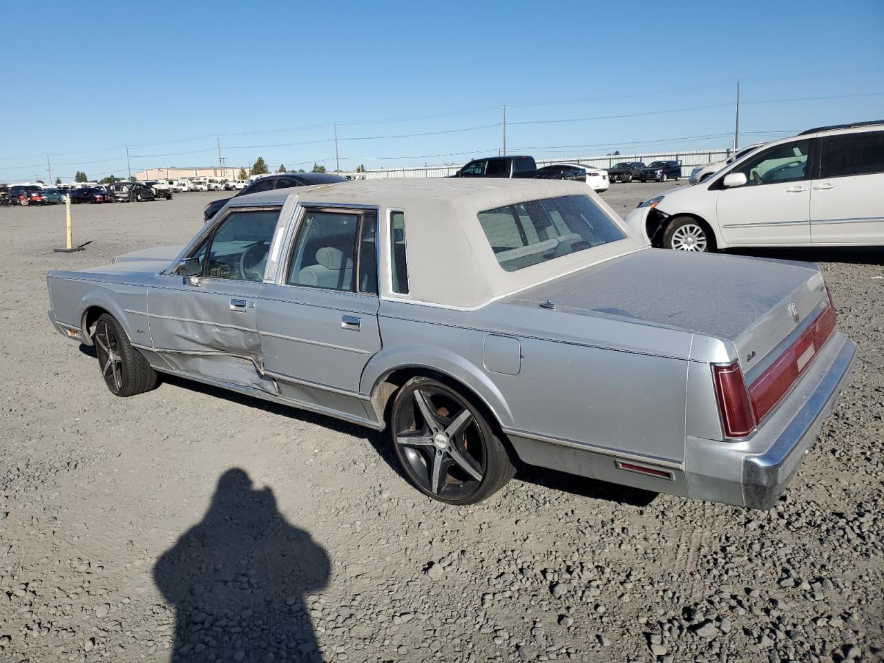 1986 Lincoln Town Car VIN: 1LNBP96FXGY728775 Lot: 72062924