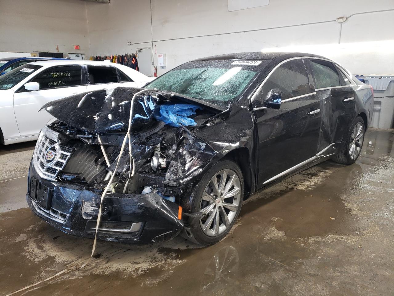 2013 Cadillac XTS - Image 1
