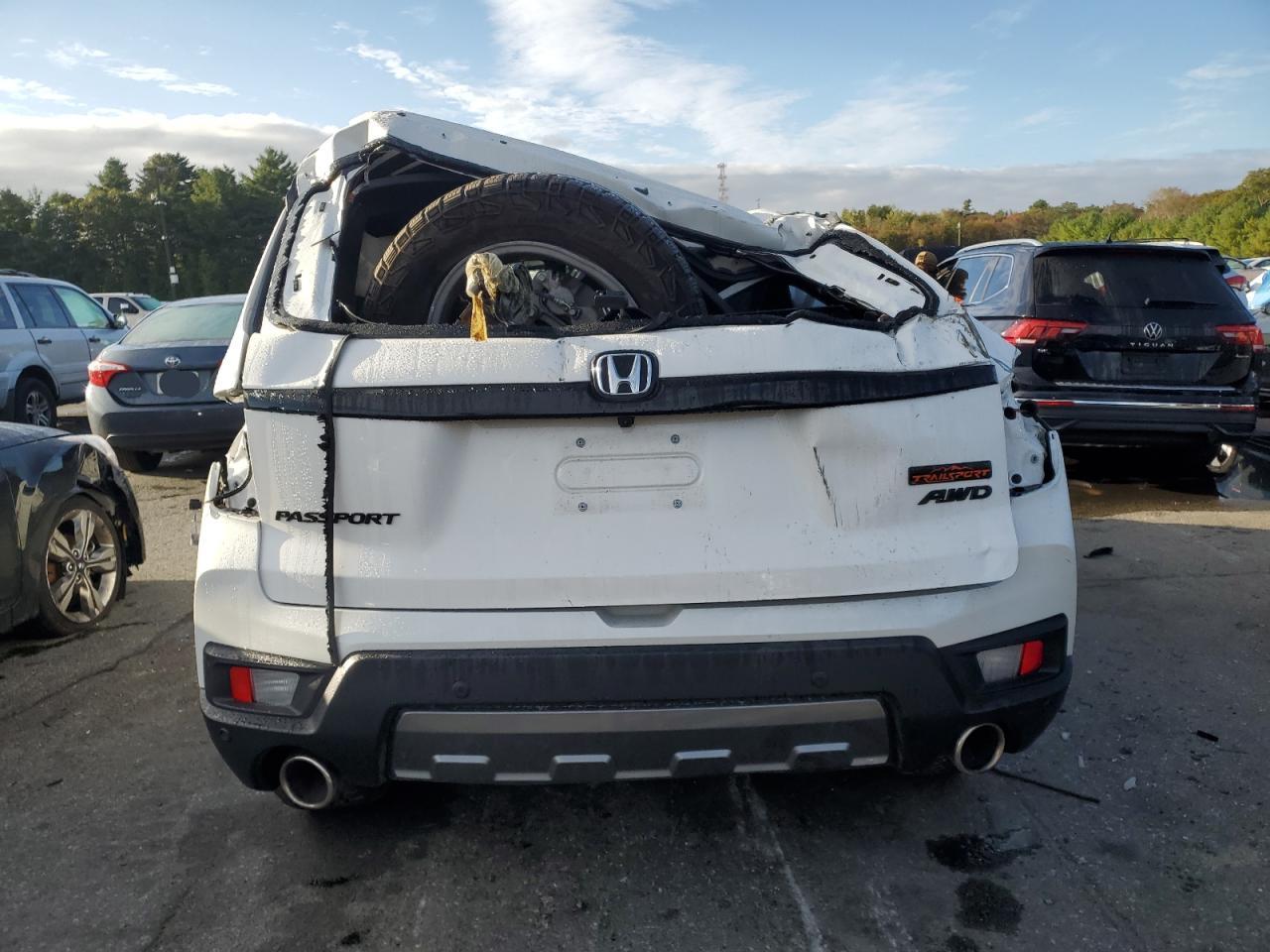 2024 Honda Passport - Image 6