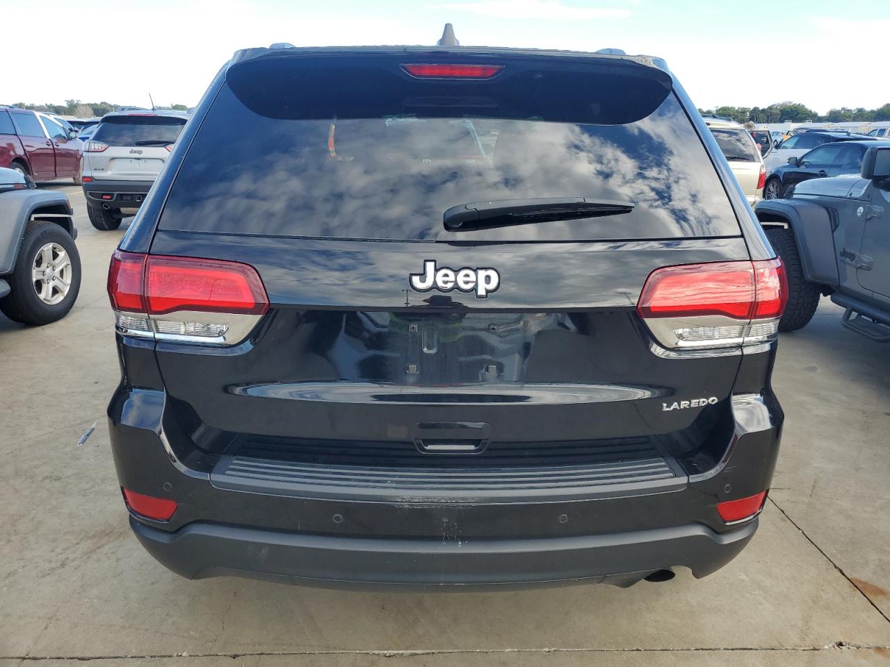 2021 Jeep Grand Cherokee Laredo VIN: 1C4RJEAG2MC830870 Lot: 74264964