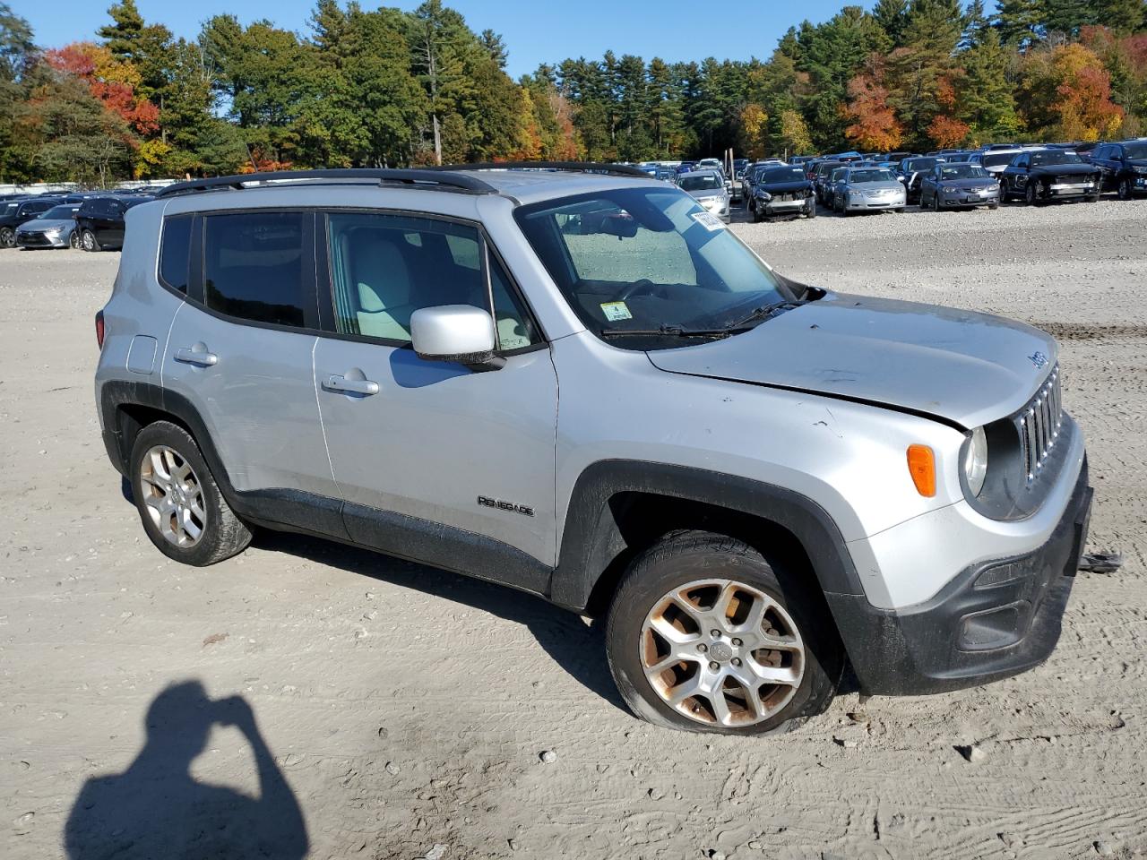 VIN ZACCJBBT0FPB65779 2015 JEEP RENEGADE no.4