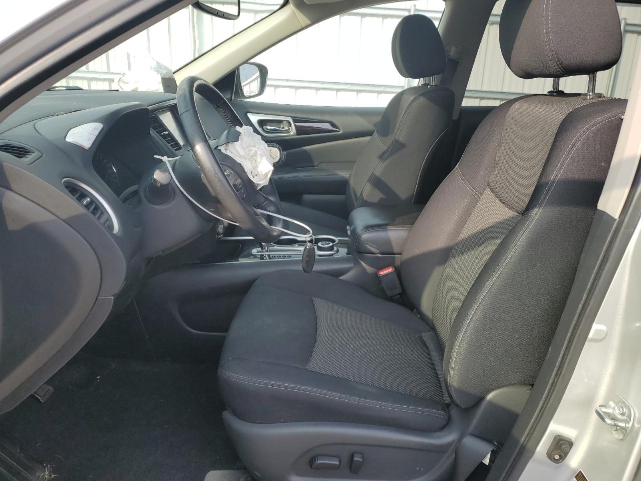 2018 Nissan Pathfinder - Image 7
