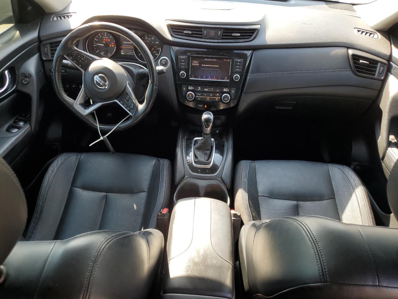 2018 Nissan Rogue - Image 8