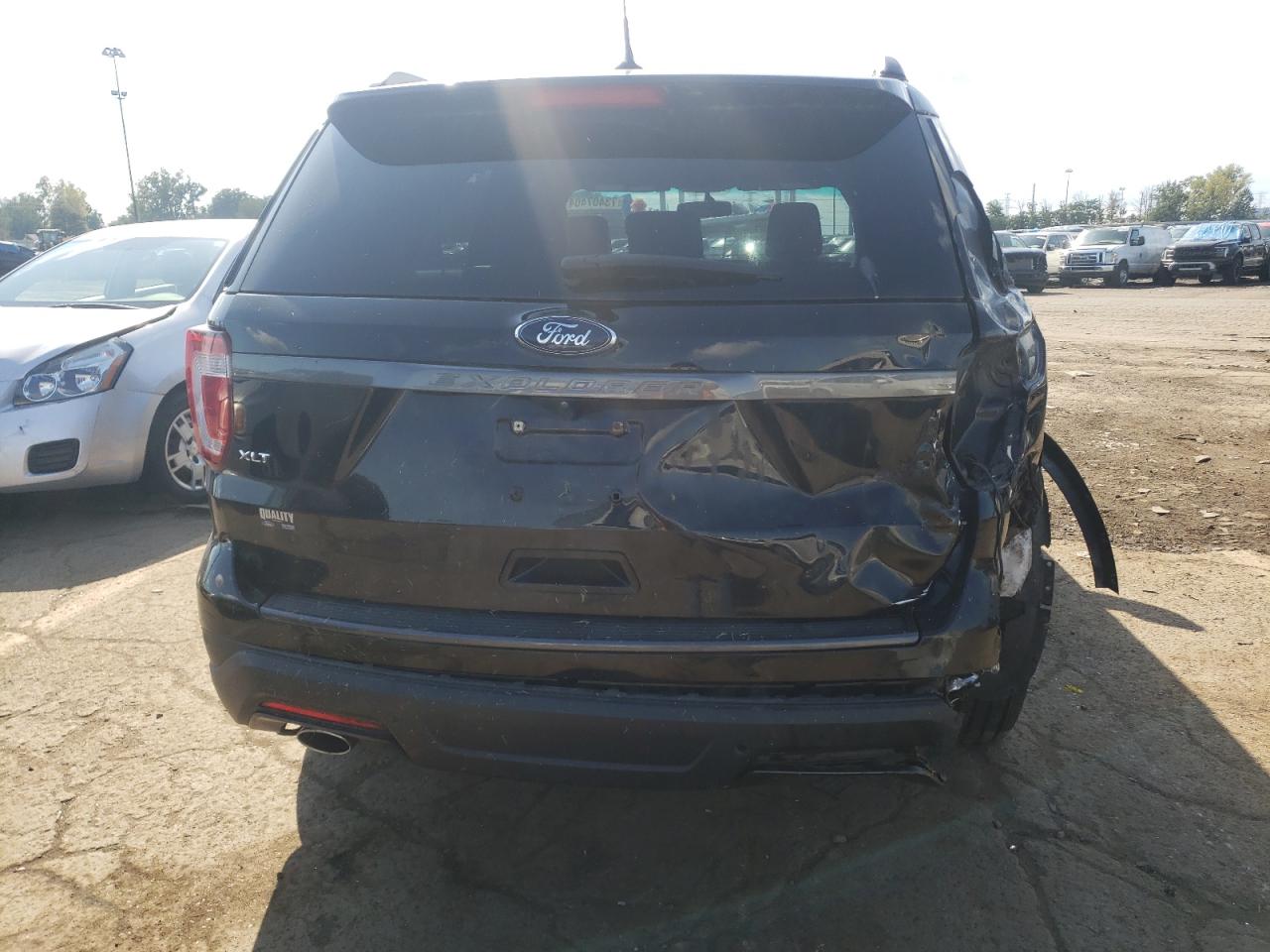 1FM5K8D88JGB73526 2018 Ford Explorer Xlt