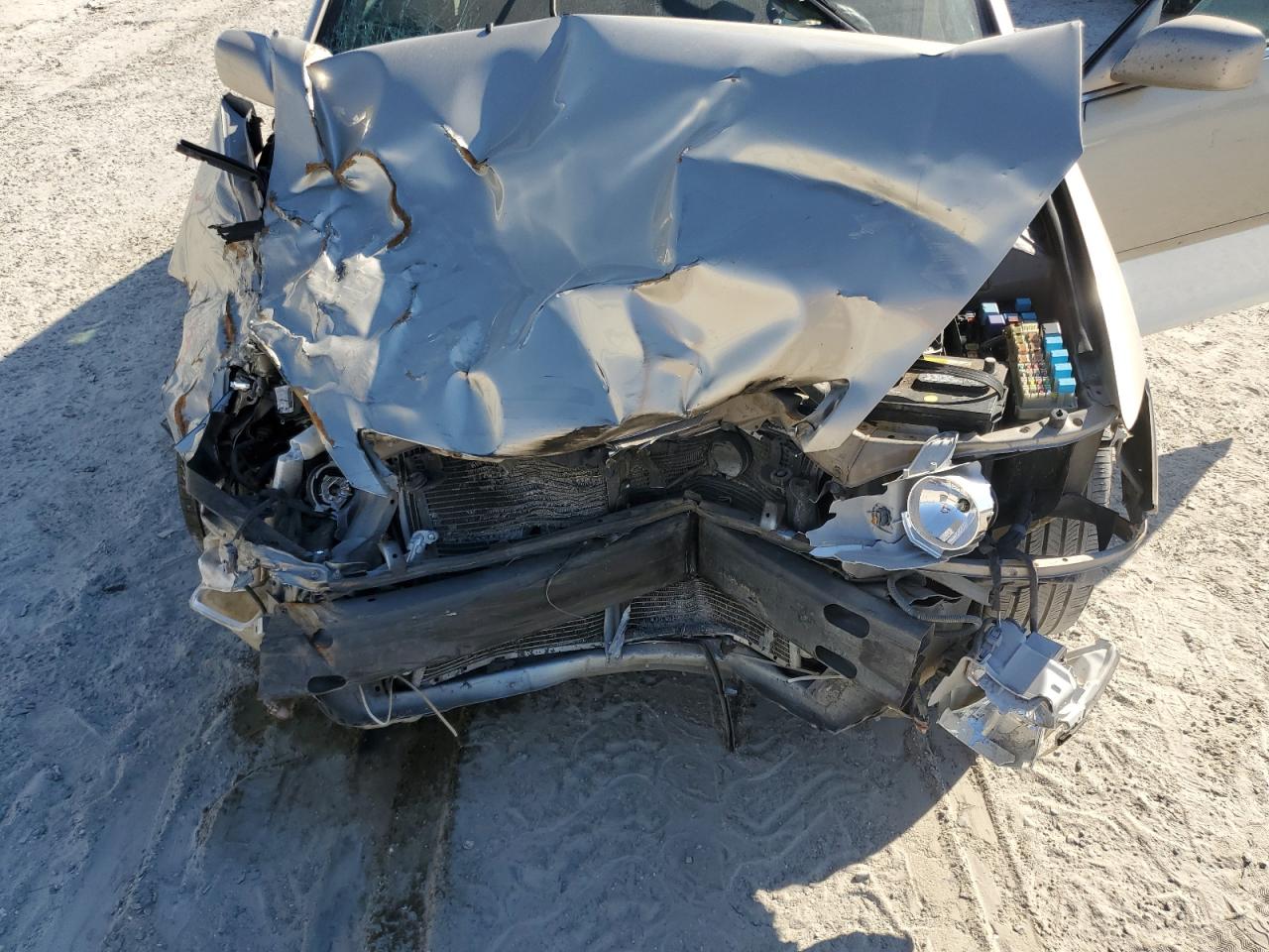 2005 Toyota Camry Le VIN: 4T1BE32K35U088919 Lot: 77560154