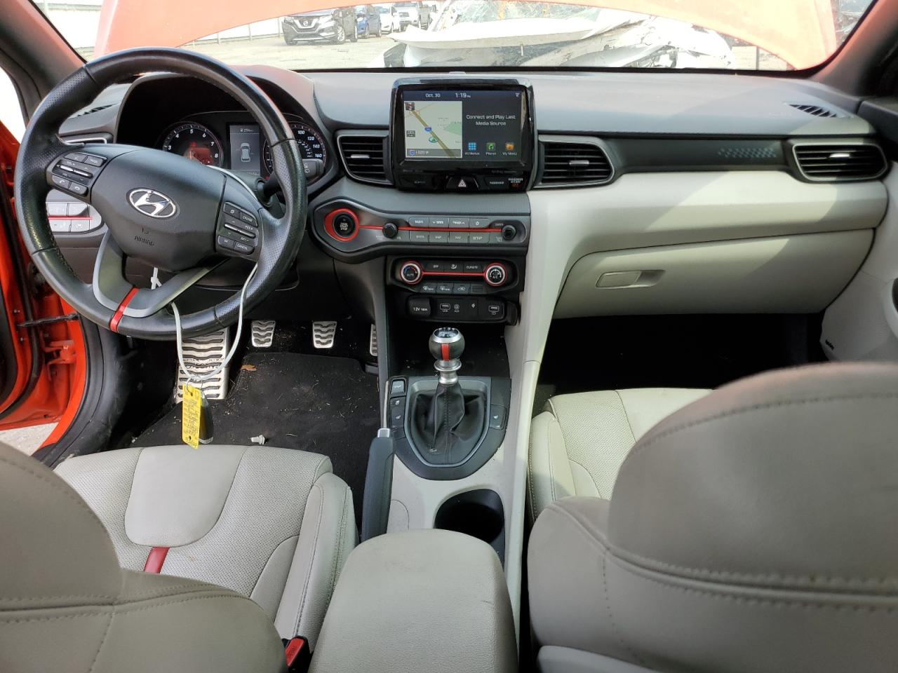 2019 Hyundai Veloster - Image 8