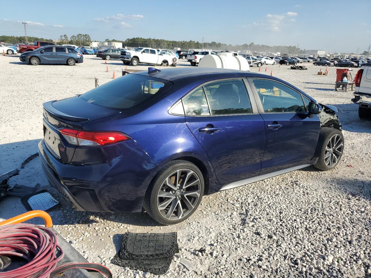 2020 Toyota Corolla - Image 3