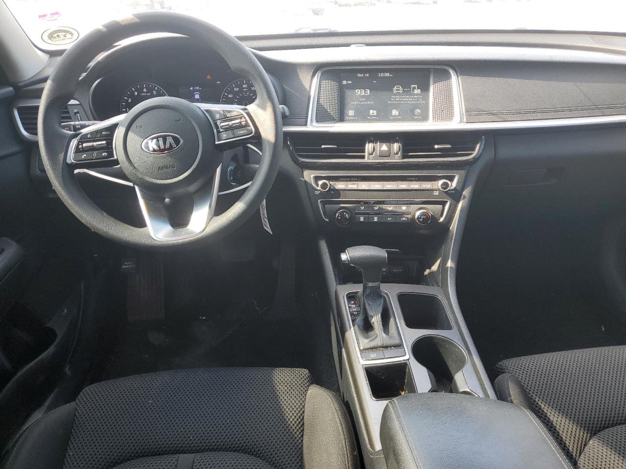 5XXGT4L3XKG356153 2019 Kia Optima Lx