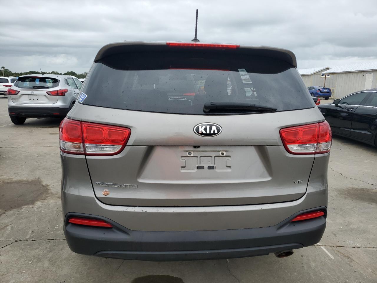 2018 Kia Sorento Lx VIN: 5XYPG4A52JG386864 Lot: 74505964