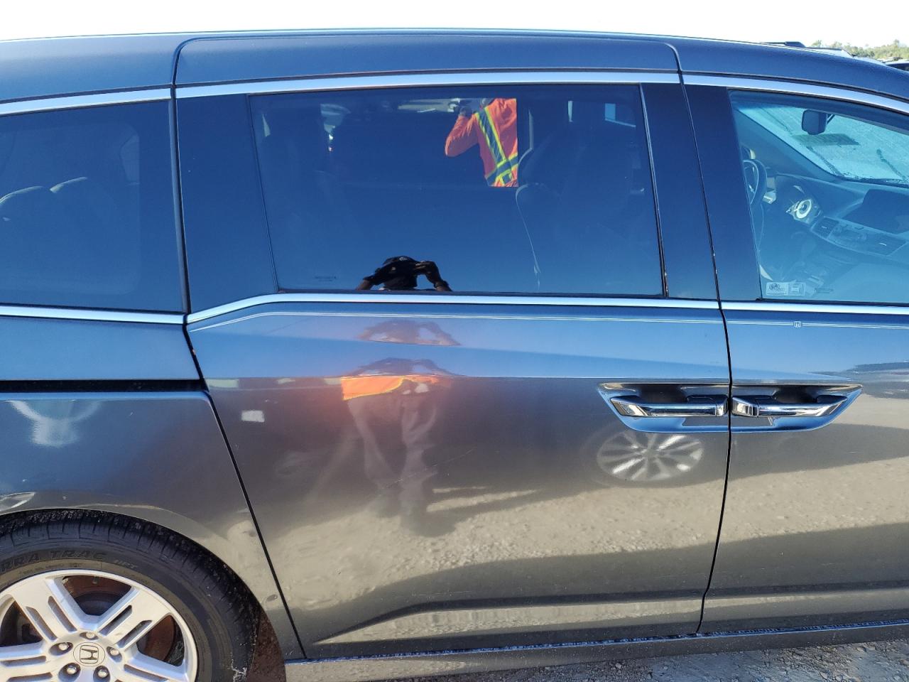 2011 Honda Odyssey Touring VIN: 5FNRL5H99BB022727 Lot: 74232764