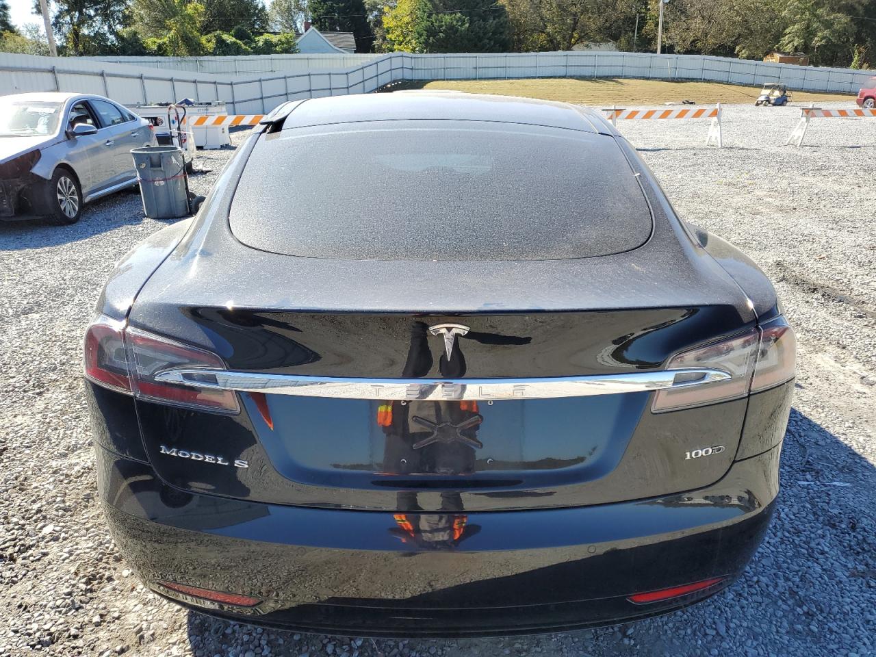 5YJSA1E2XHF232964 2017 Tesla Model S