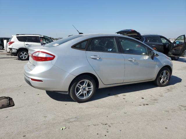  FORD FIESTA 2017 Silver