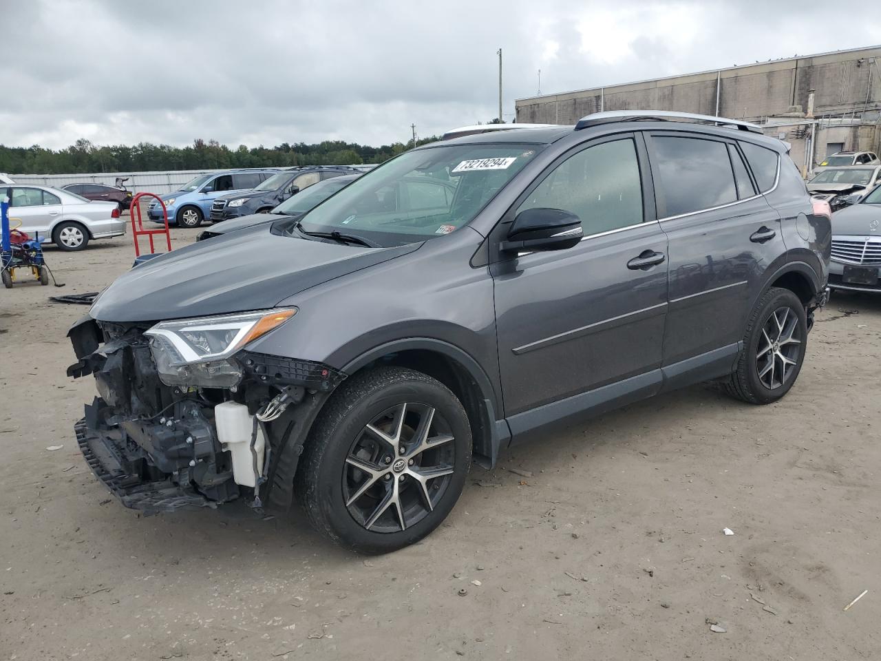 JTMJFREV1GJ073314 2016 TOYOTA RAV 4 - Image 1