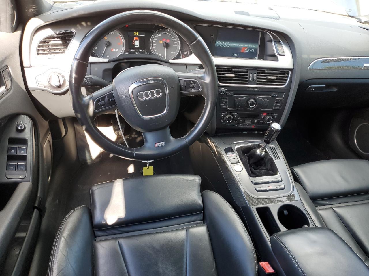 WAUHGCFL6BA044564 2011 Audi S4 Premium