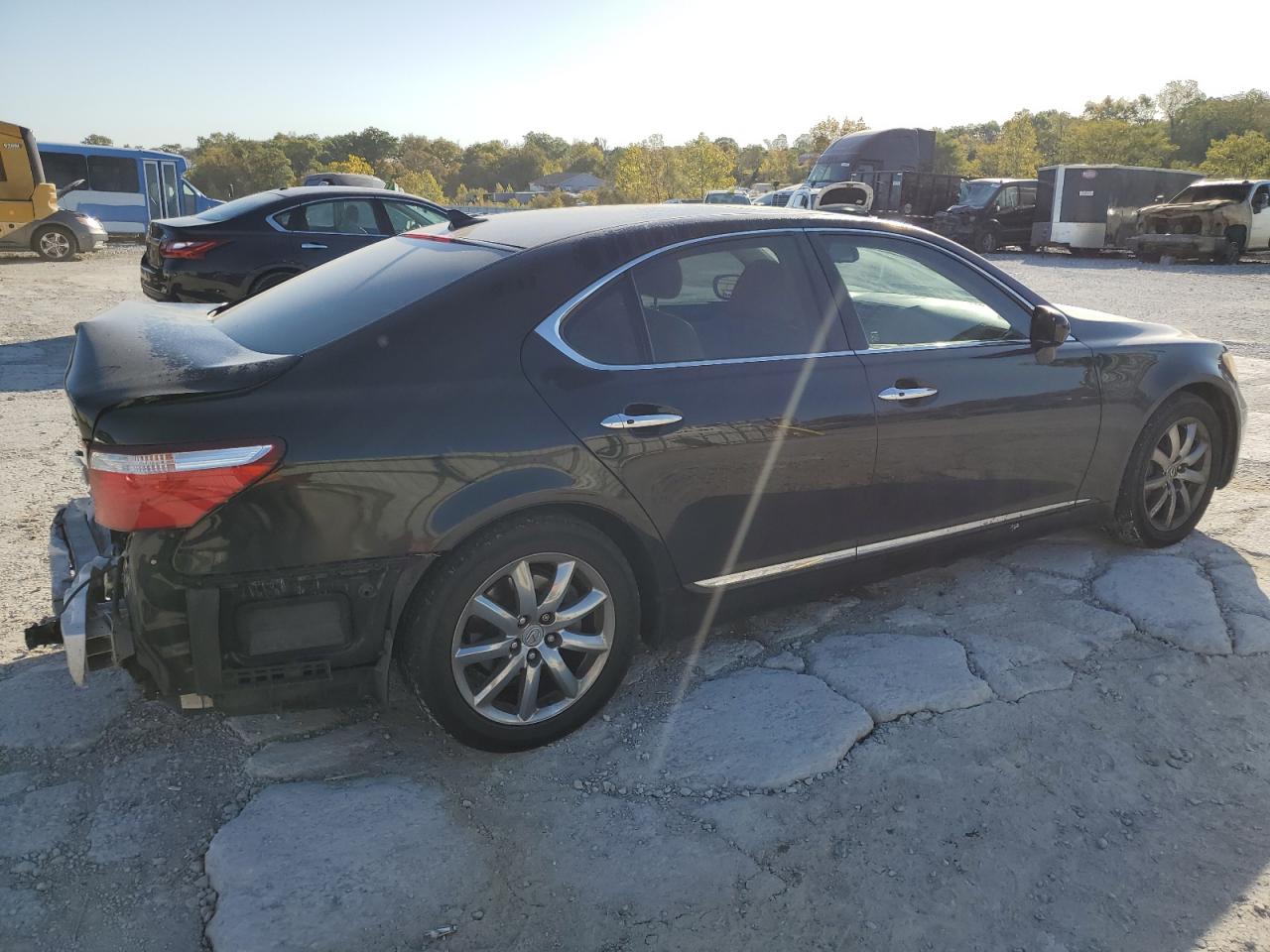2008 Lexus LS - Image 3