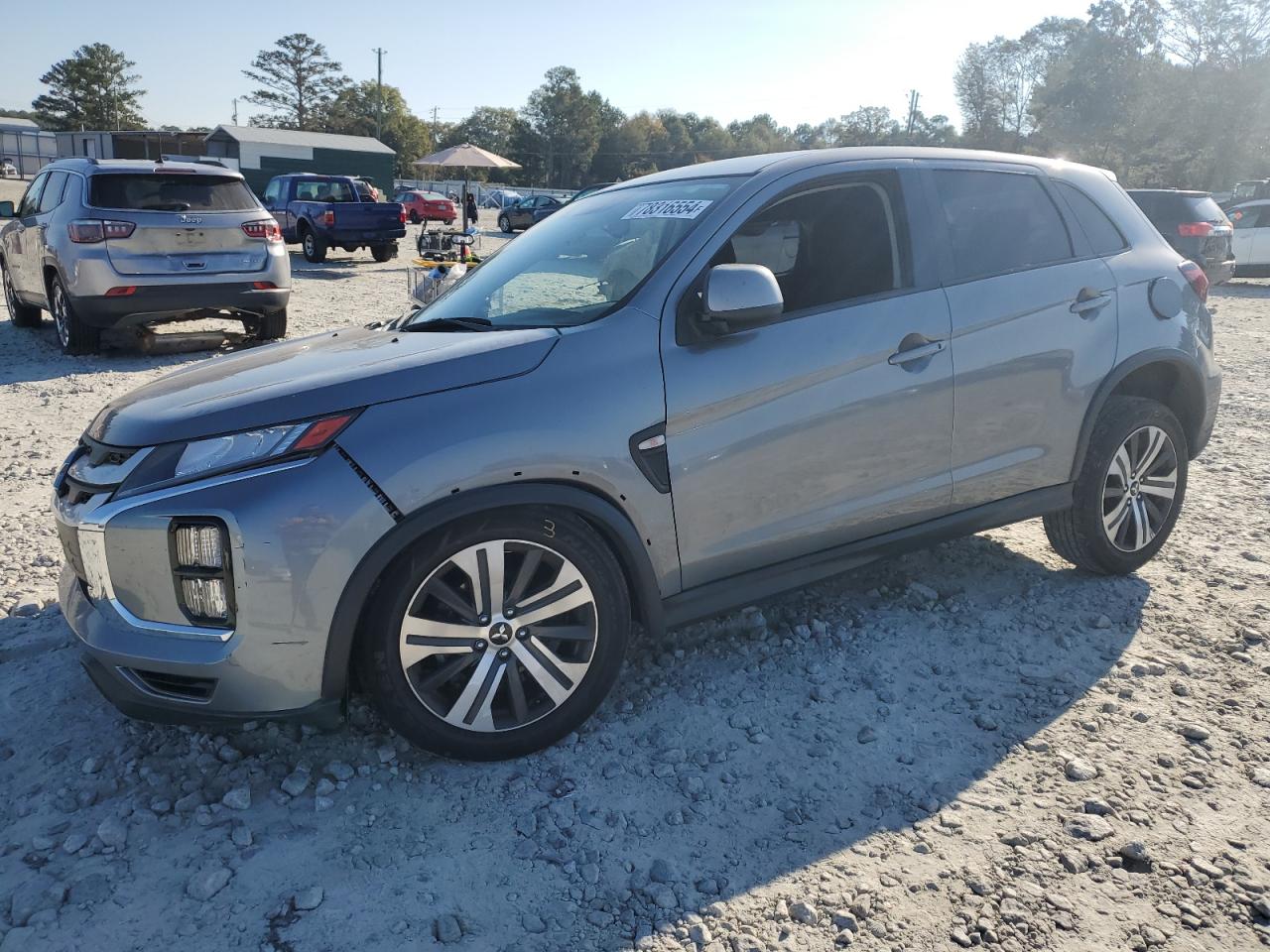 2021 Mitsubishi Outlander - Image 1