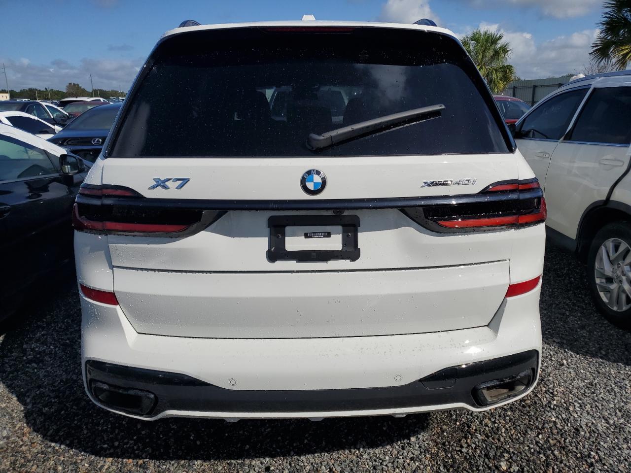 2024 BMW X7 xDrive40I VIN: 5UX23EM01R9S98301 Lot: 74010194