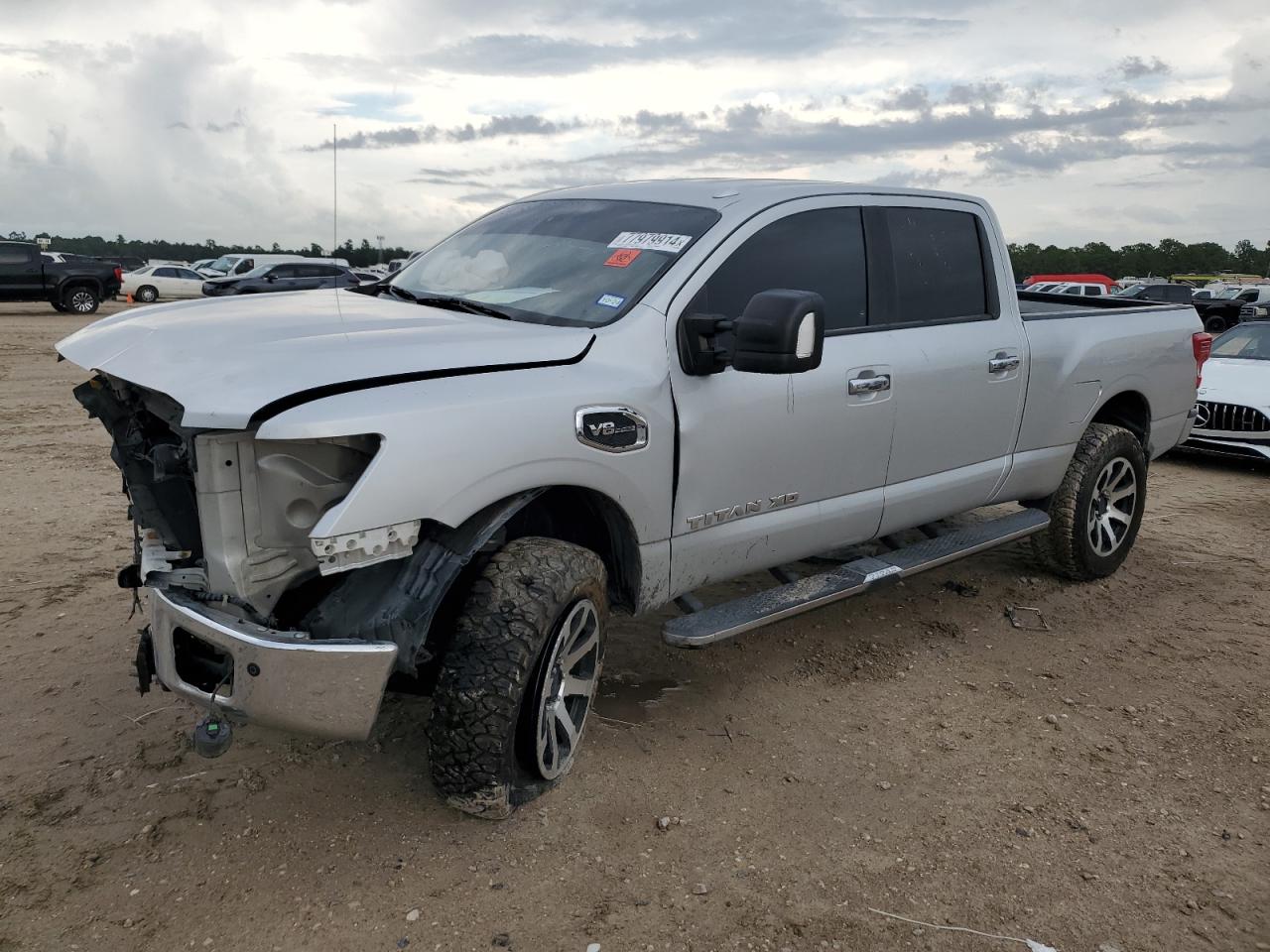 2018 Nissan Titan - Image 1