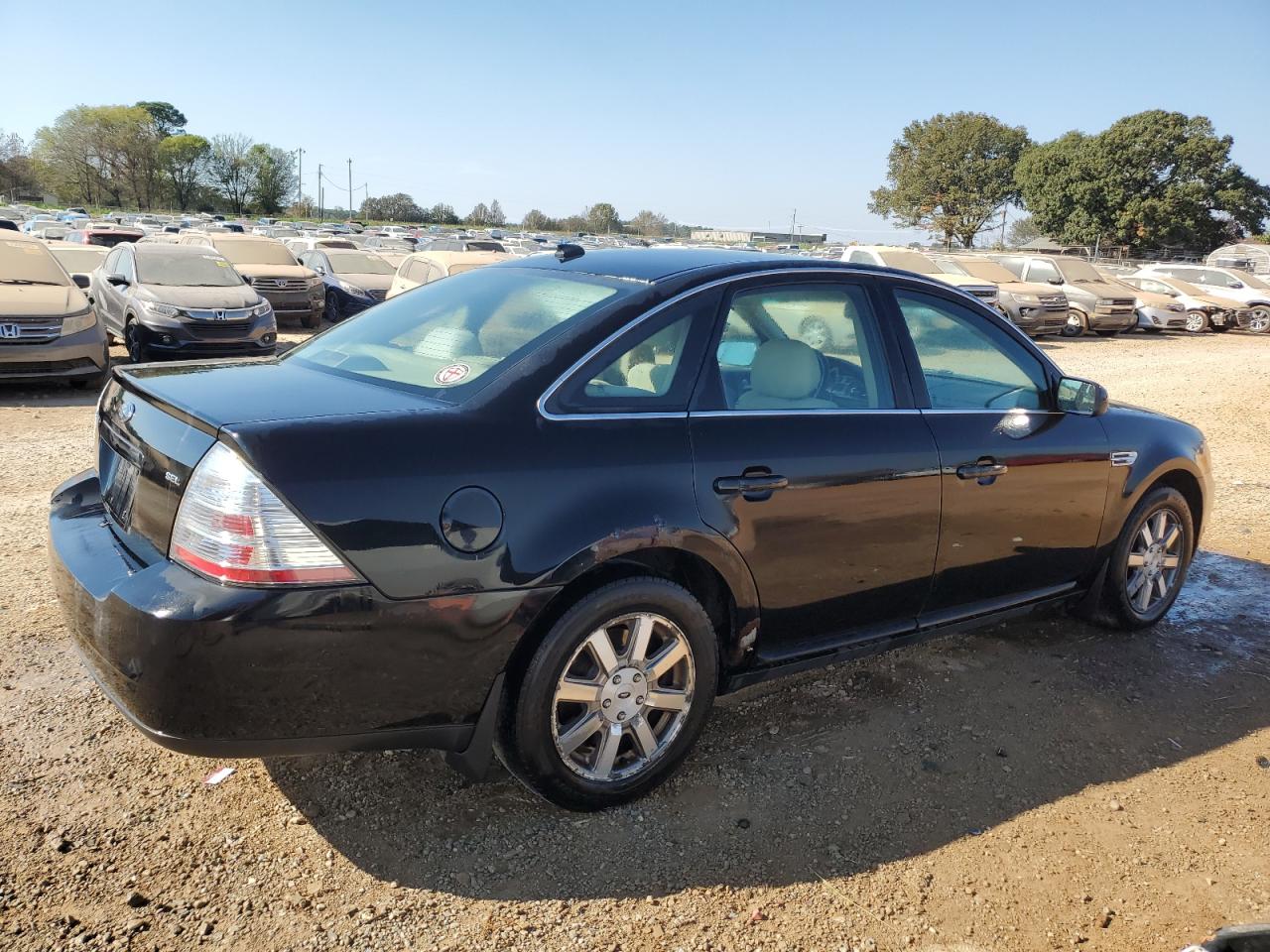 2008 Ford Taurus - Image 3