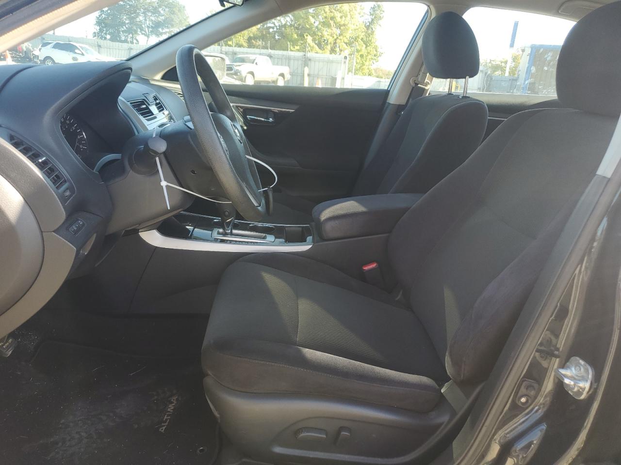 2013 Nissan Altima - Image 7