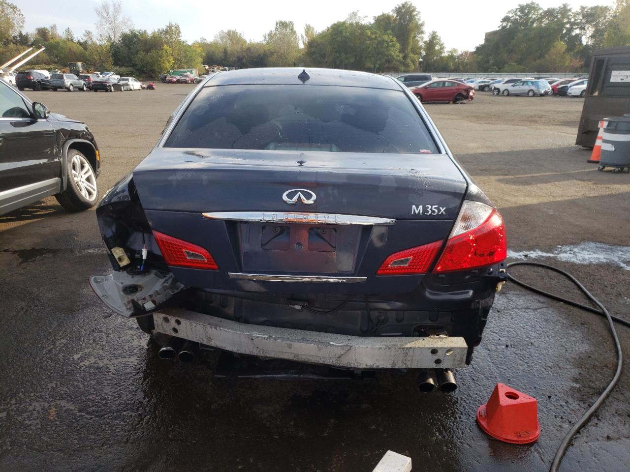 2008 Infiniti M35 Base VIN: JNKAY01F18M656632 Lot: 74304364