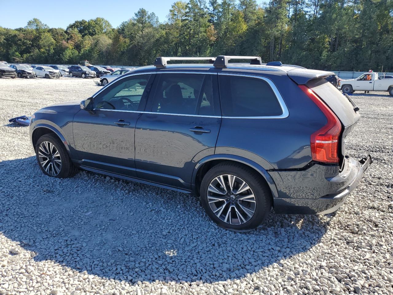 2022 Volvo XC90 - Image 2