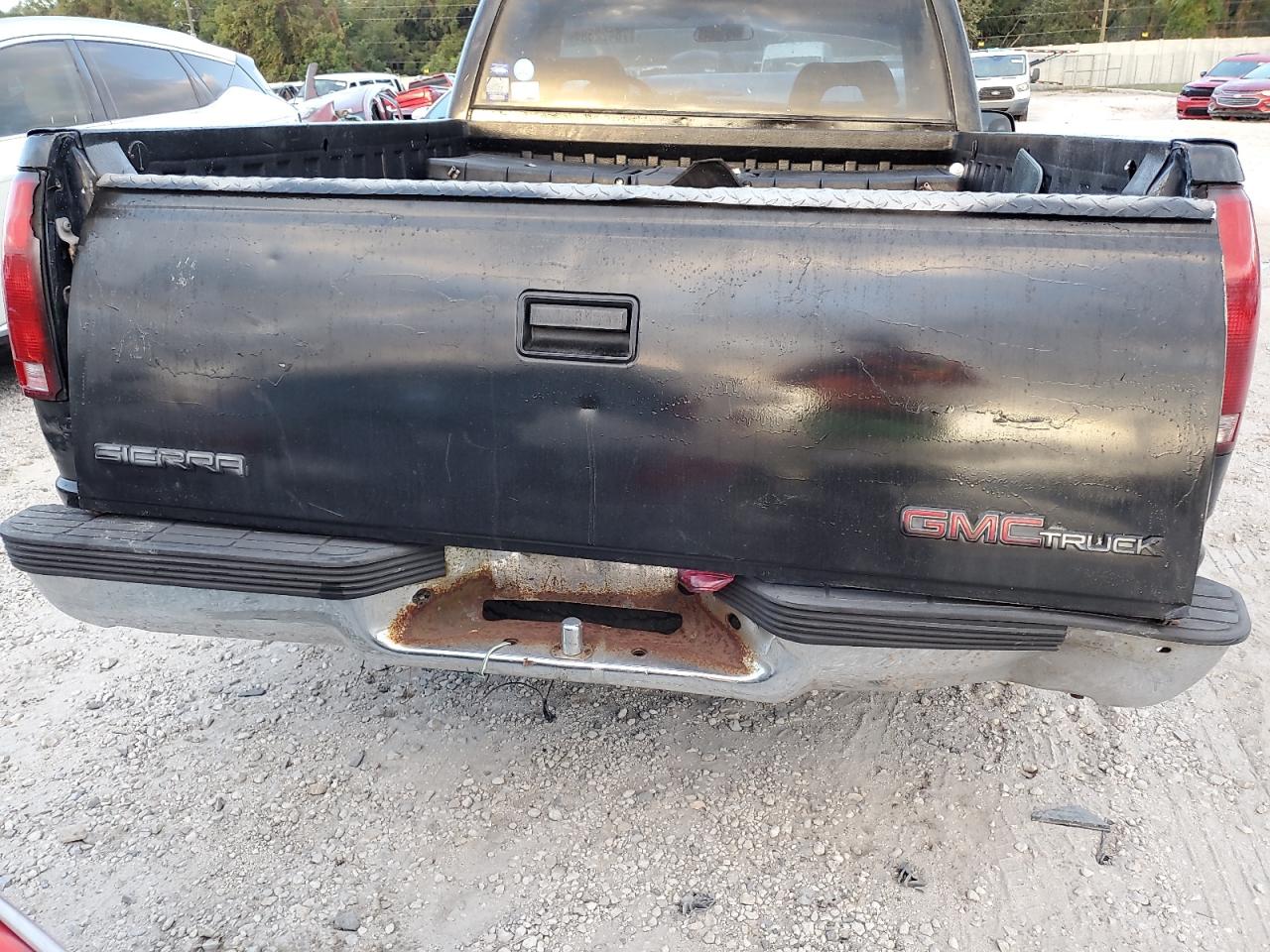 1994 GMC Sierra - Image 10