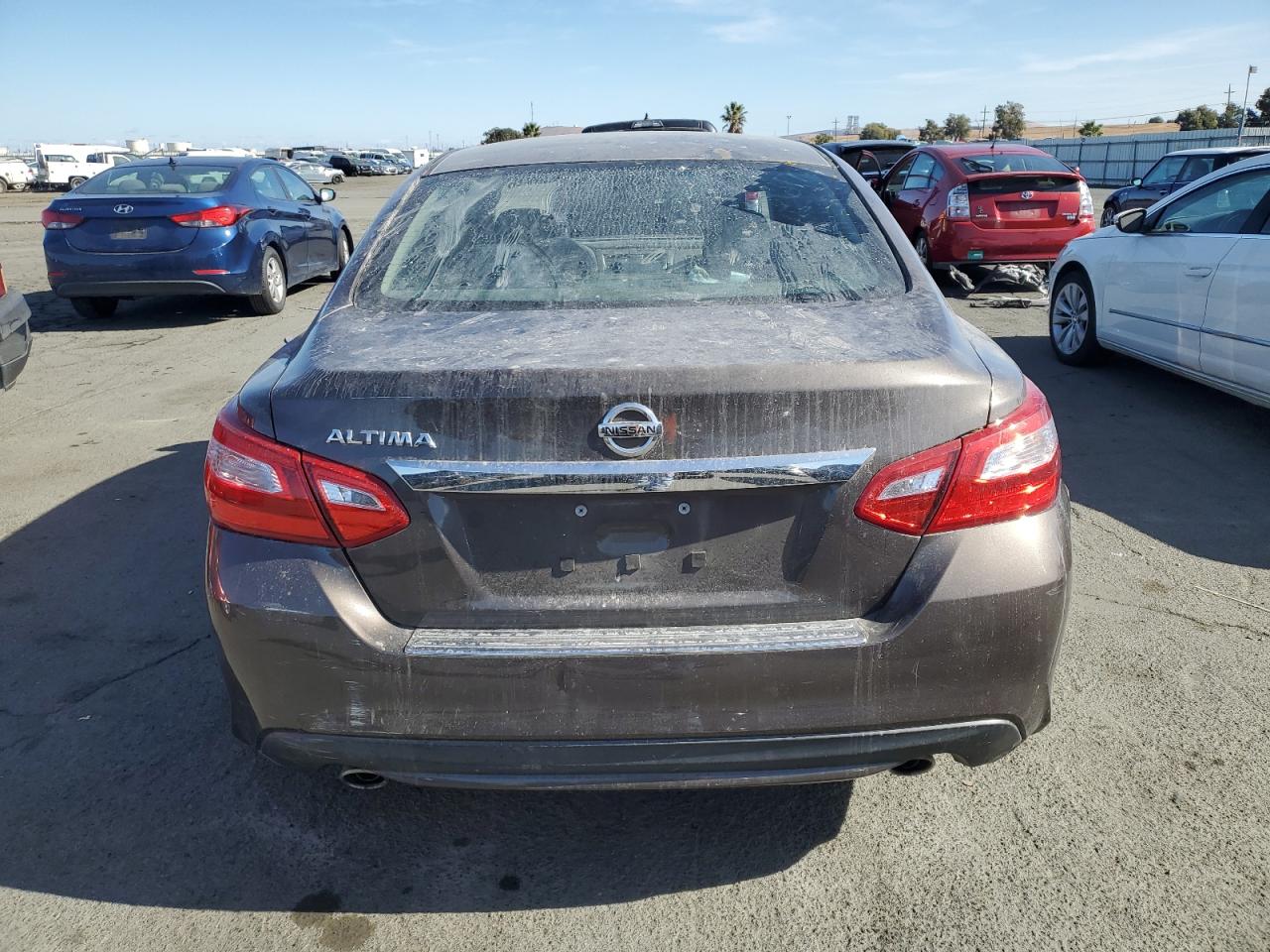 2017 Nissan Altima - Image 6