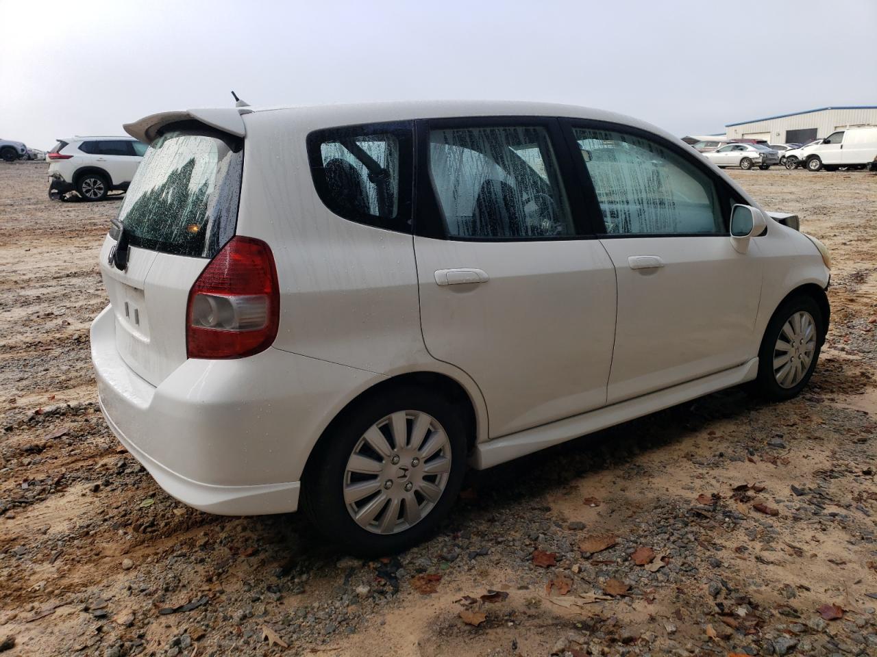 2007 Honda Fit - Image 3