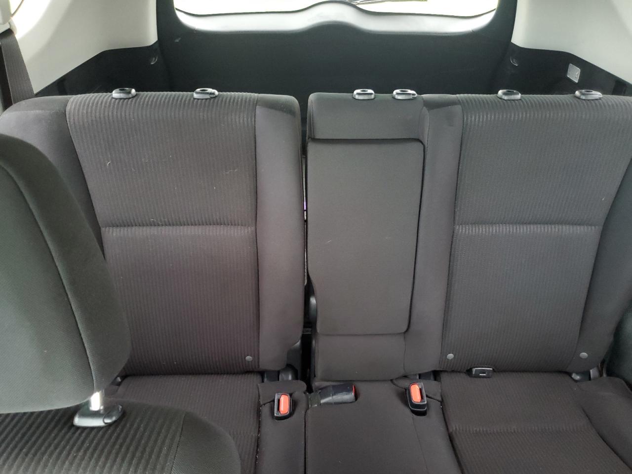 2017 Toyota Rav4 Le VIN: JTMZFREV9HJ112848 Lot: 74692224