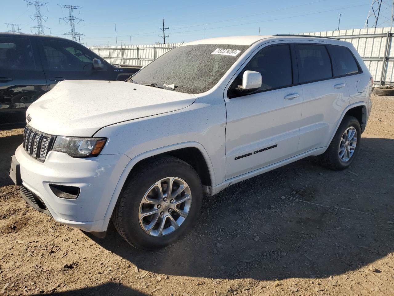 2017 Jeep Grand Cherokee - Image 1