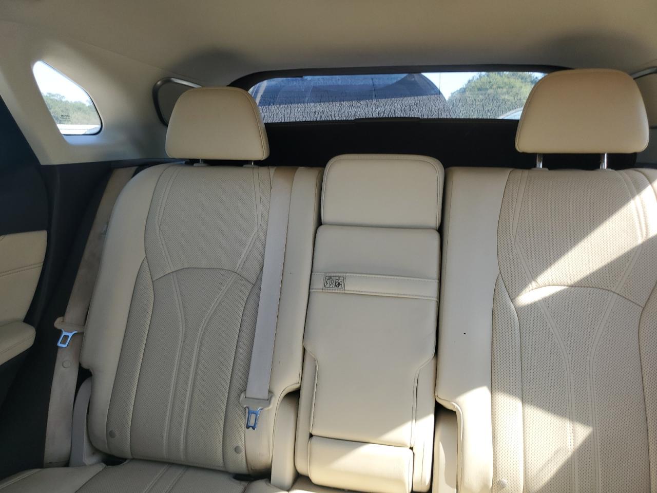 2016 Lexus RX - Image 10
