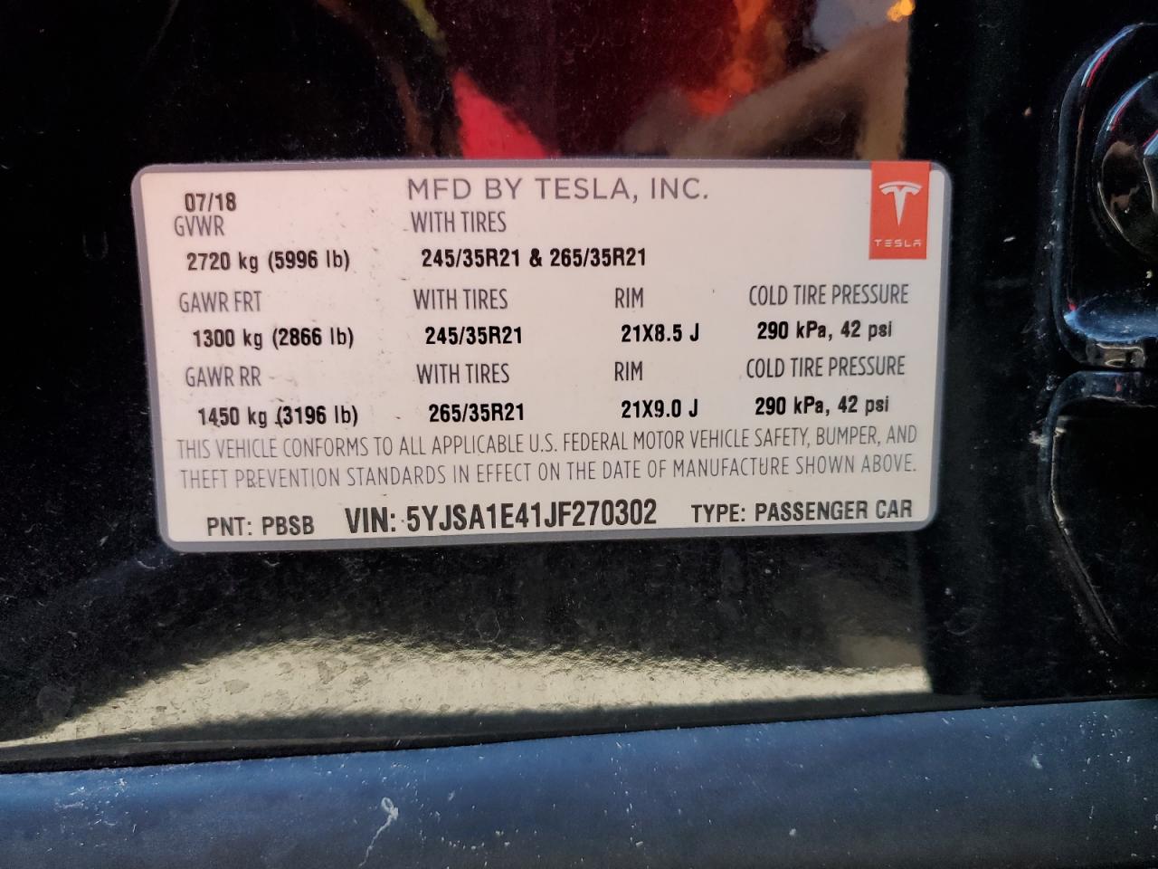 5YJSA1E41JF270302 2018 Tesla Model S