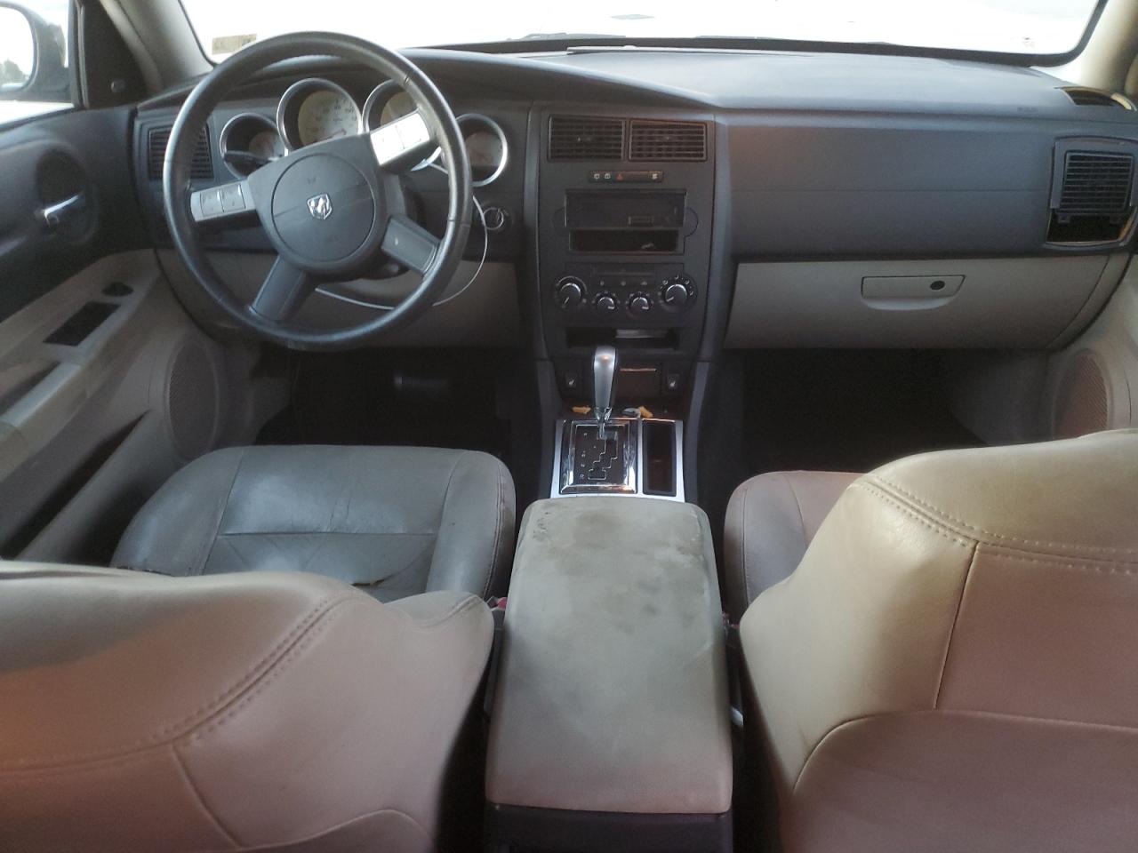 2005 Dodge Magnum R/T VIN: 2D8GV58275H637166 Lot: 76593864