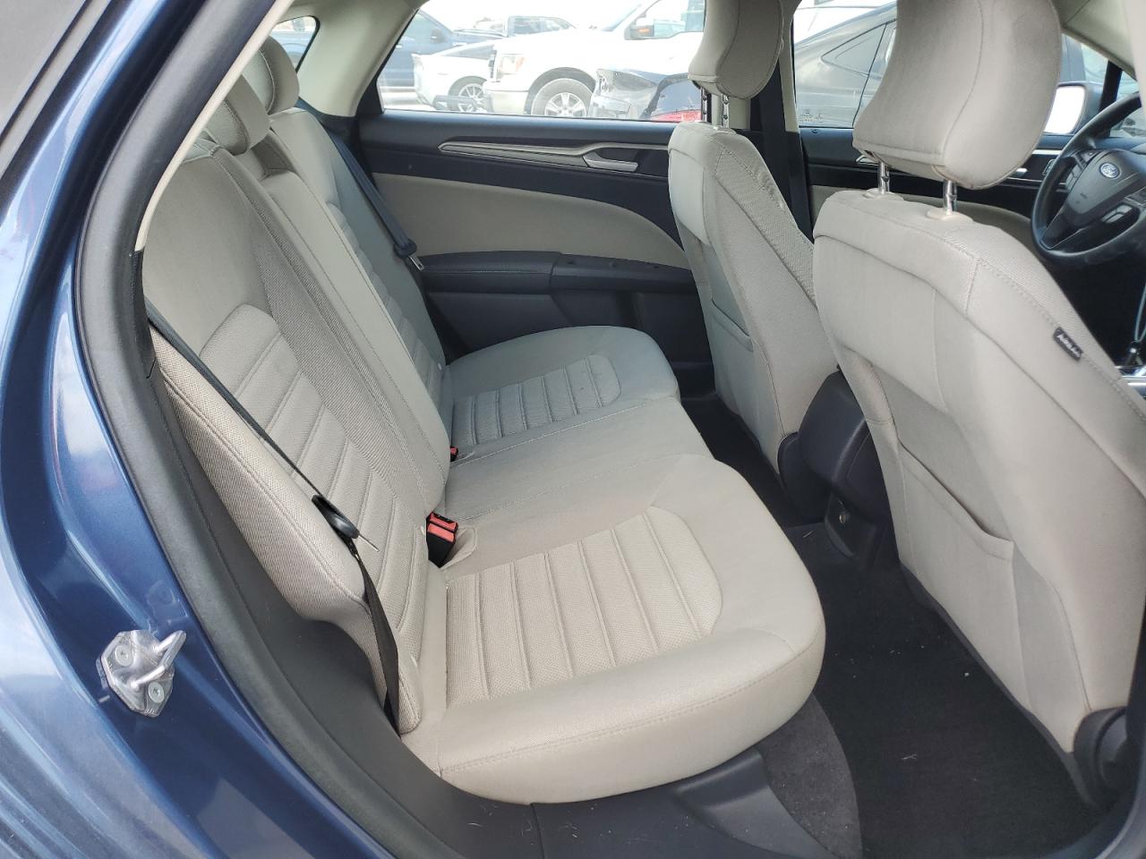 2018 Ford Fusion - Image 10