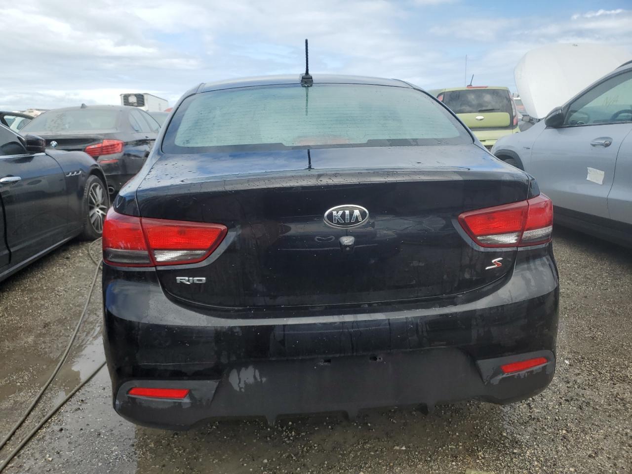 3KPA24AD1LE282877 2020 Kia Rio Lx