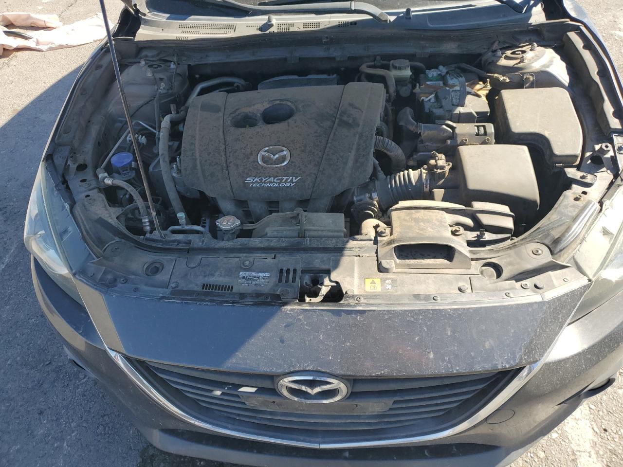2015 Mazda 3 - Image 12