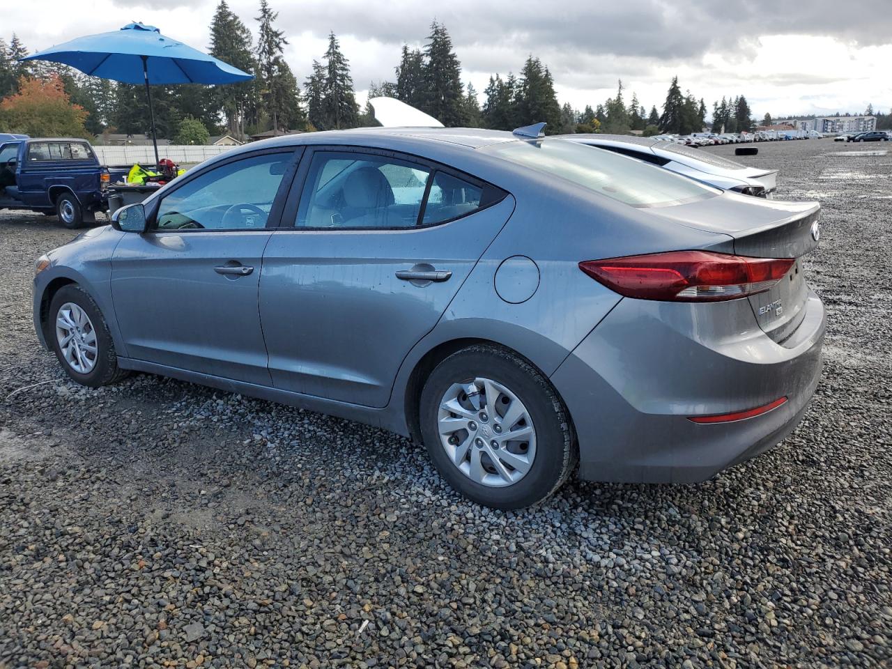 KMHD74LF6HU084099 2017 HYUNDAI ELANTRA - Image 2