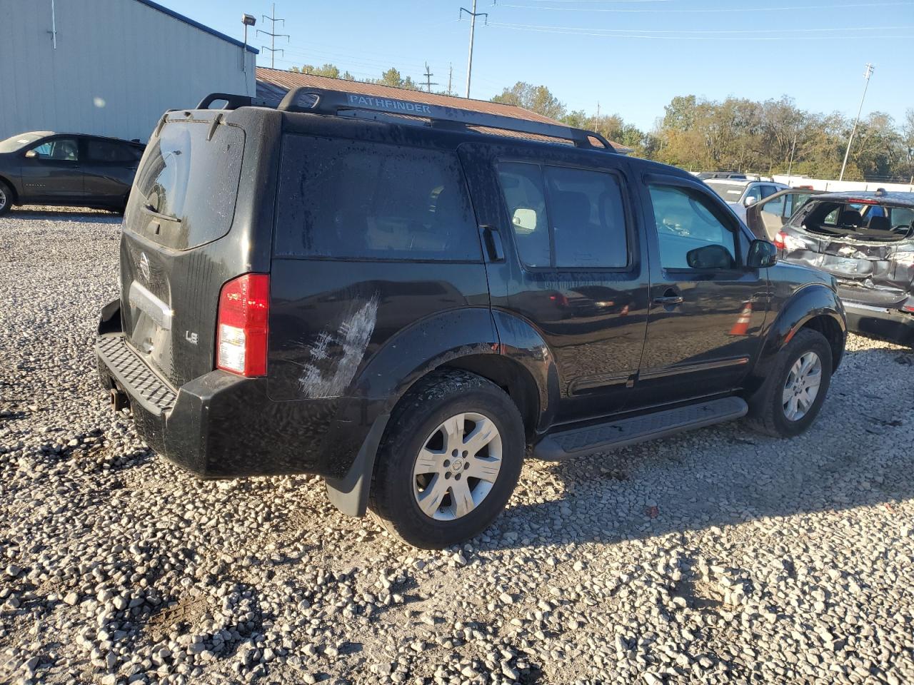 2005 Nissan Pathfinder - Image 3