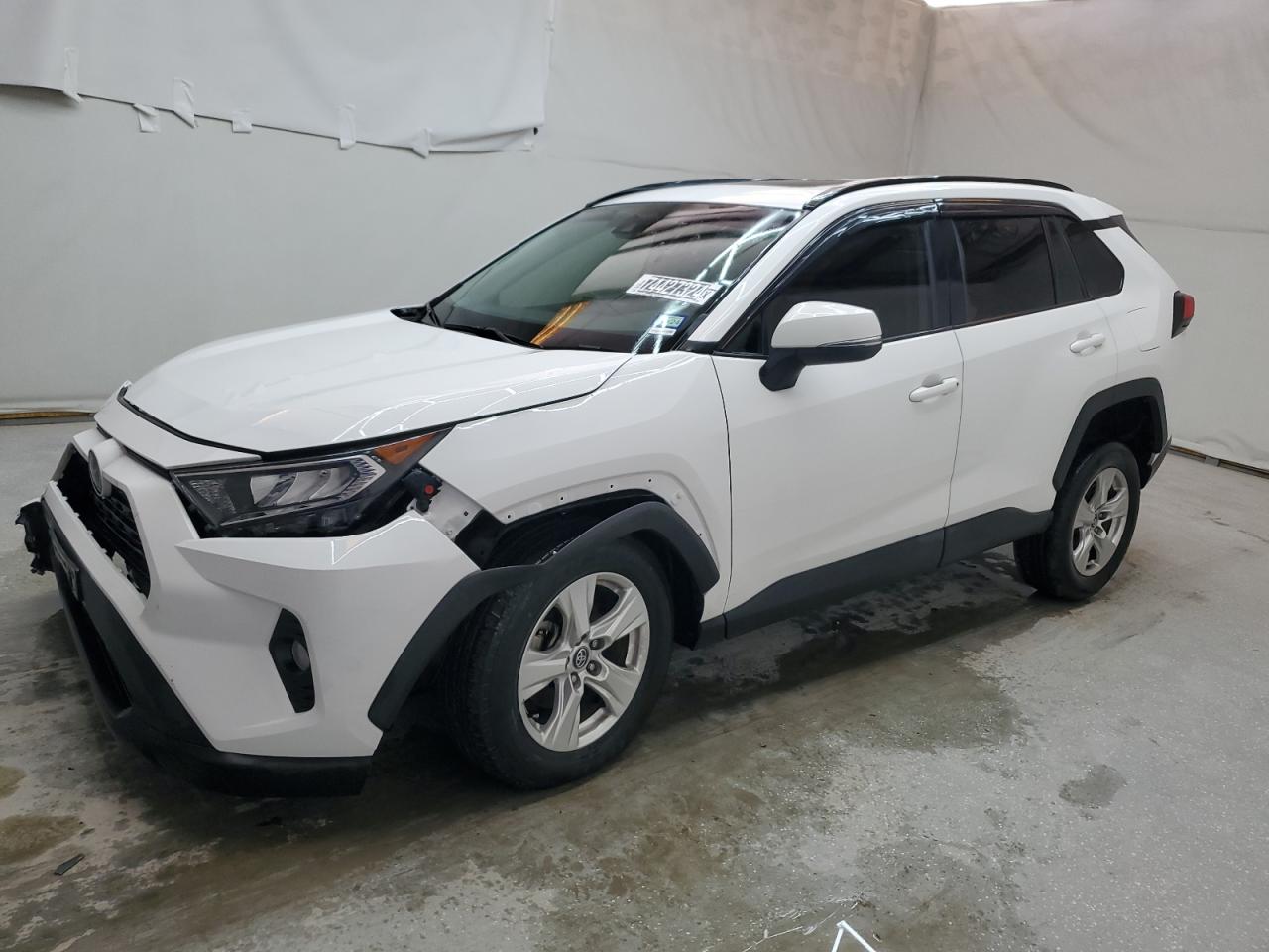 2021 Toyota RAV 4 - Image 1