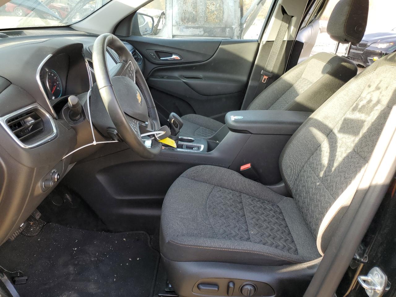 2023 Chevrolet Equinox - Image 7