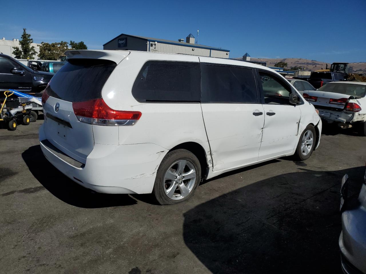 VIN 5TDZK3DC1DS377169 2013 TOYOTA All Models no.3