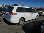 2013 Toyota Sienna  იყიდება San Martin-ში, CA - All Over