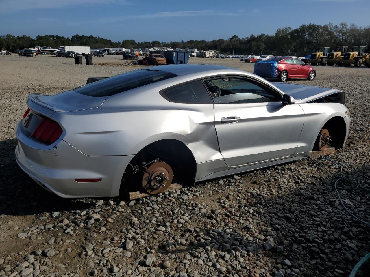 2015 Ford Mustang - Image 3
