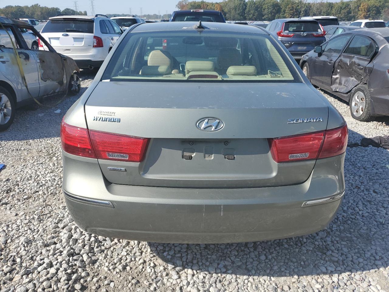 2009 Hyundai Sonata - Image 6