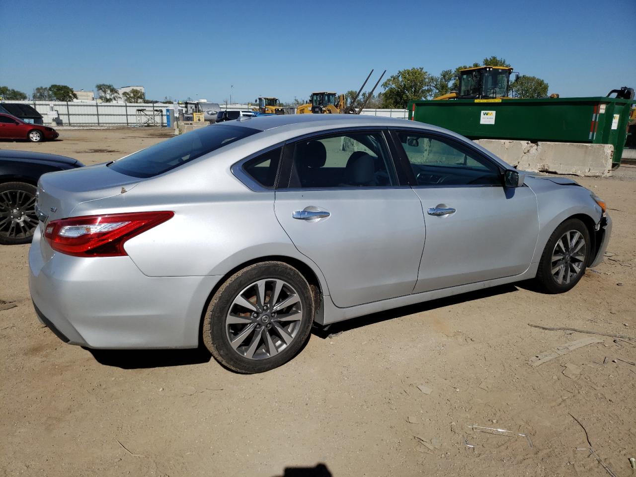 2017 Nissan Altima - Image 3
