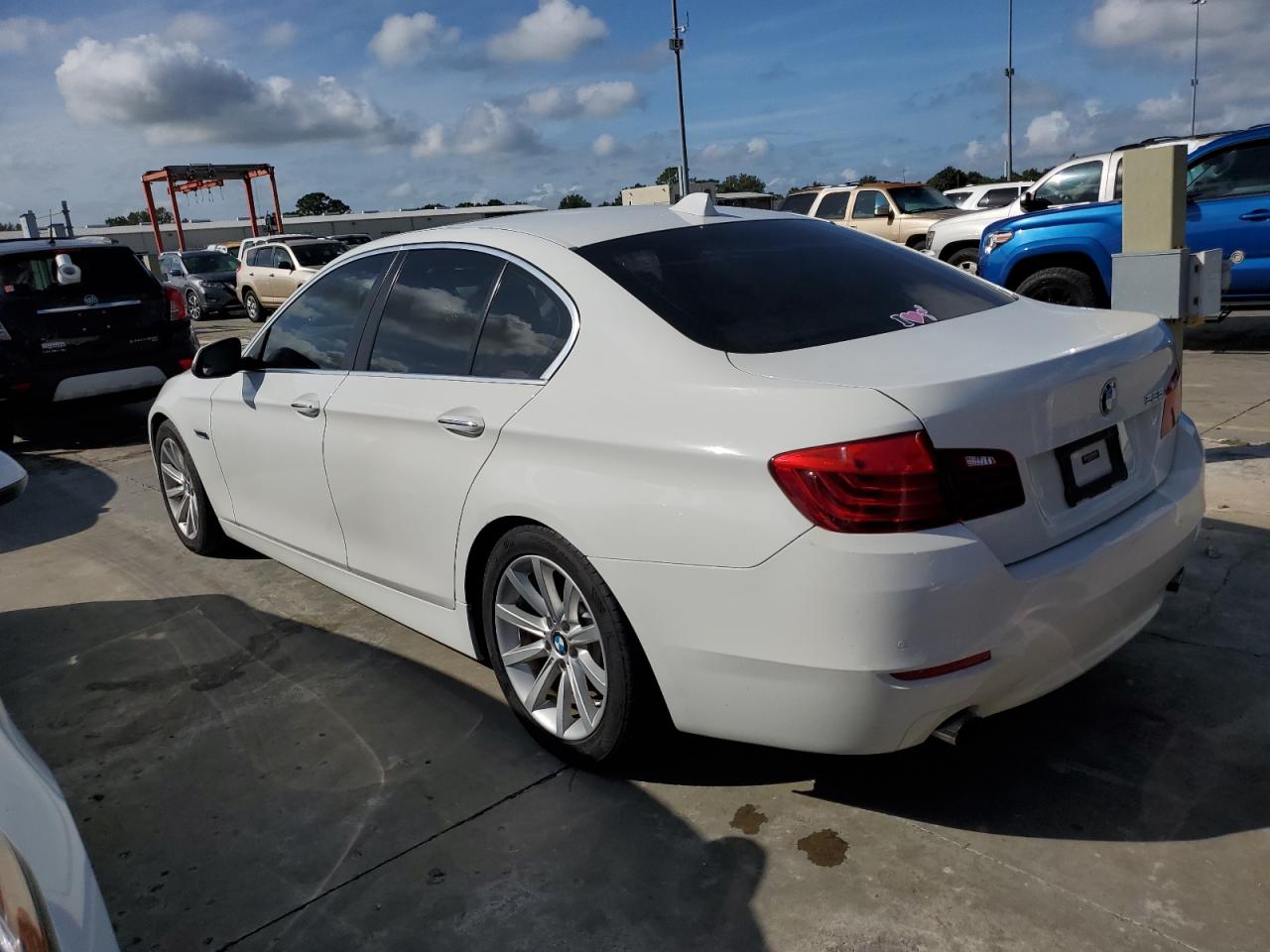 2015 BMW 5er - Image 2